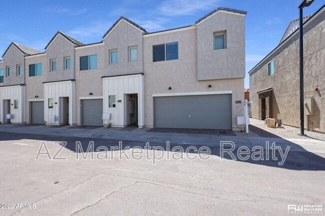 property at 2149 W Harmont Dr