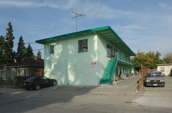 27 Topeka Ave in San Jose, CA - Building Photo - Building Photo