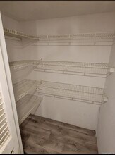 37 Knollcrest Ave in Farmingville, NY - Building Photo - Building Photo