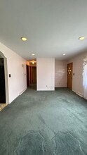 913 Arnold Ave in Utica, NY - Foto de edificio - Building Photo