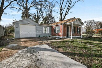 10019 Northgate Dr in St. Louis, MO - Building Photo - Building Photo