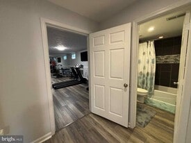 1007 Blackbeard Dr in Stafford, VA - Building Photo