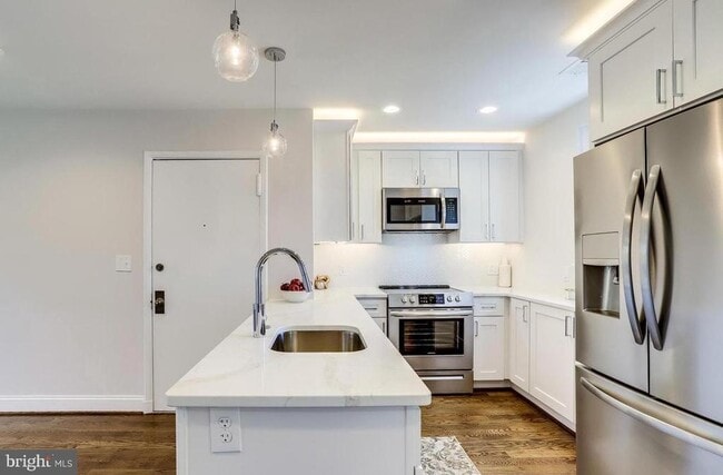 3522 S Utah St in Arlington, VA - Building Photo - Building Photo