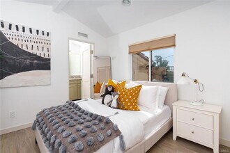 432 1/2 Goldenrod Ave in Newport Beach, CA - Building Photo - Building Photo