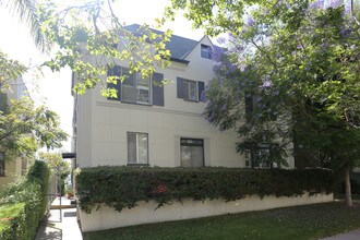 445-449 S Rexford Dr in Beverly Hills, CA - Building Photo - Building Photo