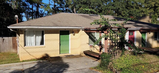 1522 Pullen Rd in Tallahassee, FL - Building Photo - Building Photo