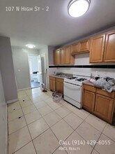 107 N High St in Mount Vernon, NY - Building Photo - Building Photo
