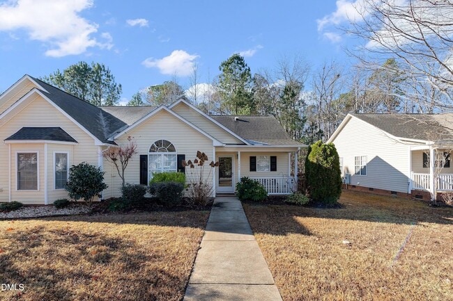 3666 E Cotton Gin Dr in Clayton, NC - Building Photo - Building Photo