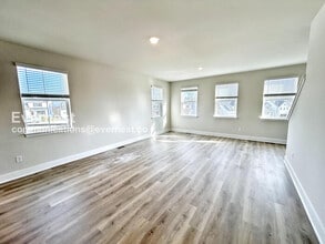 195 Sioux Lp in Winchester, VA - Building Photo - Building Photo