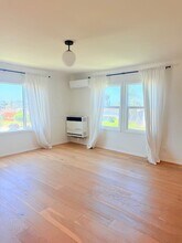 2202 S Bronson Ave in Los Angeles, CA - Building Photo - Building Photo