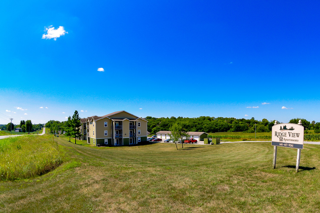 Ridge View in Kellogg, IA - Foto de edificio