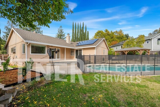 3065 Cerro Cir in Rocklin, CA - Building Photo - Building Photo