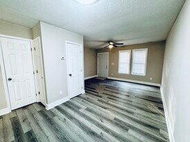 8112 Farmlea Cir in Raleigh, NC - Building Photo