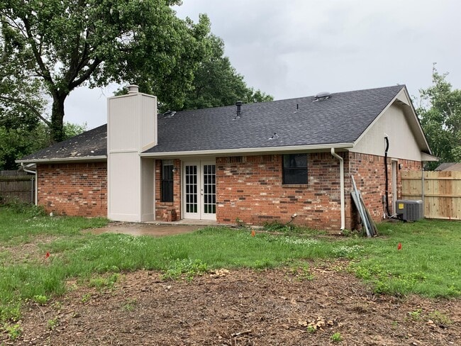 property at 805 Hawks Nest Dr