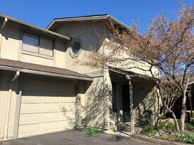1149 Progress Dr in Medford, OR - Building Photo