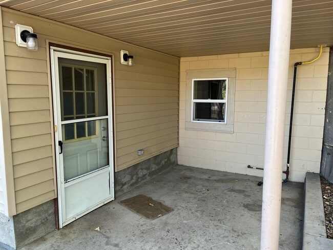 property at 405 Dressell Dr
