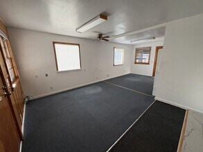 26 Hfu Cir in Coleville, CA - Building Photo - Building Photo