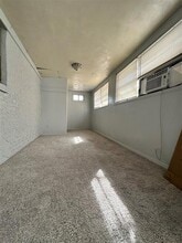 860 S Scott St in Del City, OK - Building Photo - Building Photo