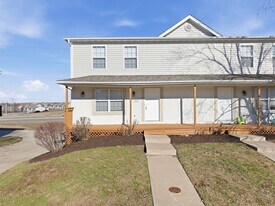 2413-2415-2415 Northampton Dr in Columbia, MO - Building Photo