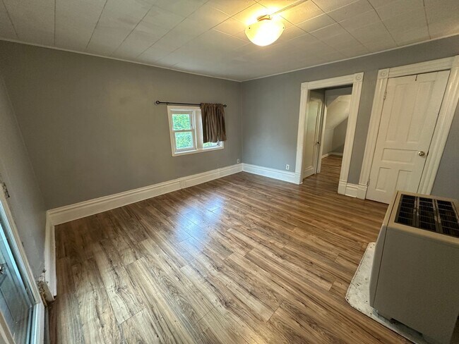 453 Barth Ave SE in Grand Rapids, MI - Building Photo - Building Photo