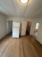 19 Butterfield St, Unit Second floor in Lowell, MA - Building Photo - Building Photo