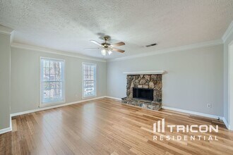 1378 Glen Verde Ct in Lawrenceville, GA - Building Photo - Building Photo