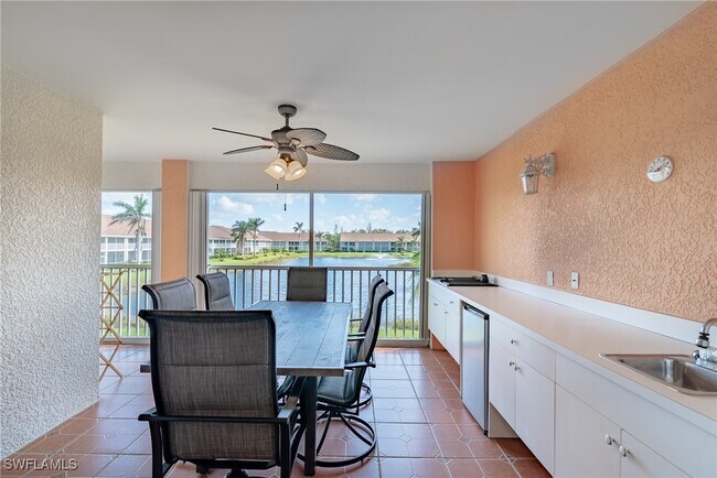 property at 2365 Hidden Lake Ct