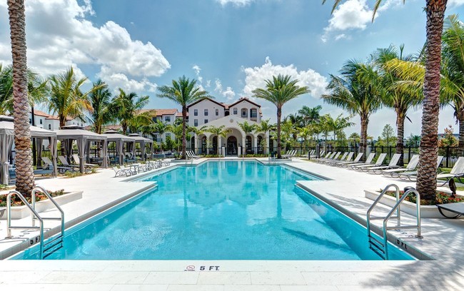 Atlantico at Alton in Palm Beach Gardens, FL - Building Photo - Building Photo