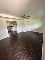 181 E 1000 N, Unit #7 in Logan, UT - Building Photo