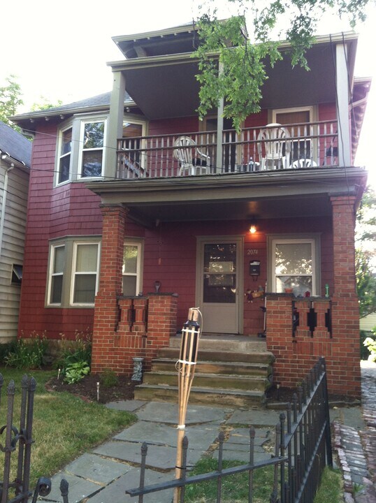 2074 Murray Hill Rd in Cleveland, OH - Building Photo