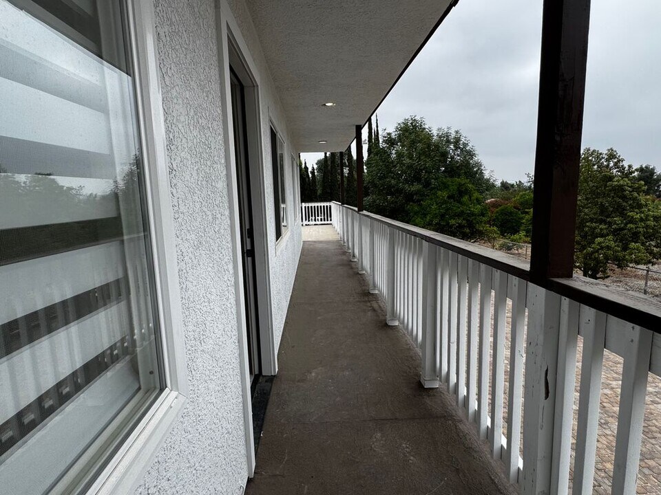 15199 1/2 Grand Avenue in Lake Elsinore, CA - Building Photo