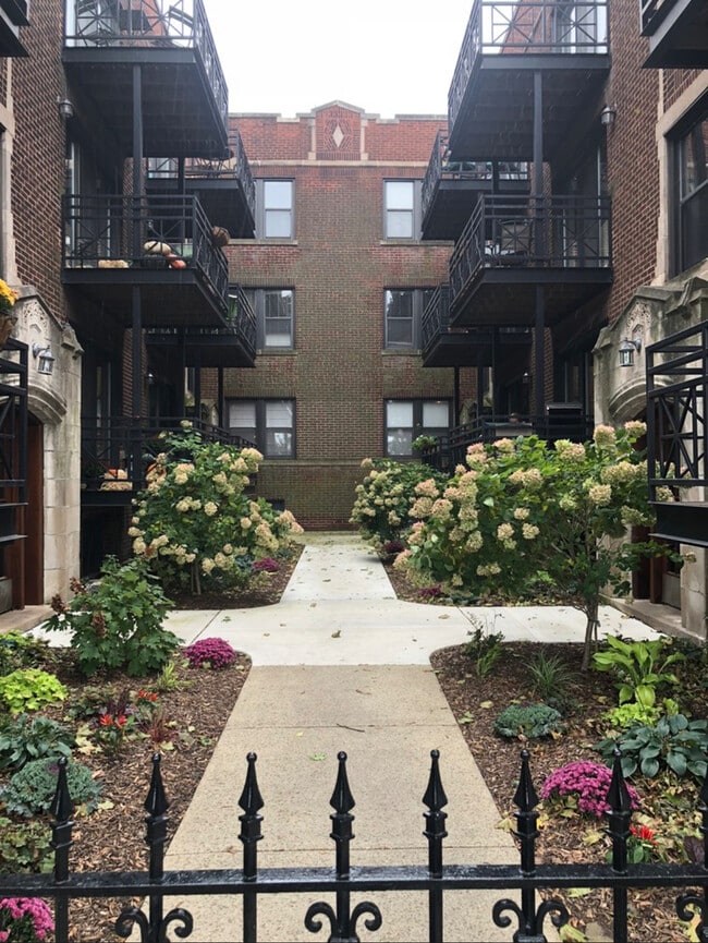property at 1155 W Grace St