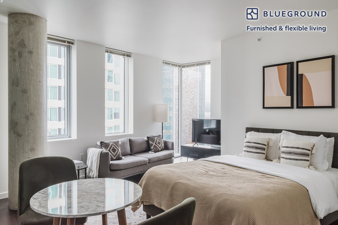 10608 NE 2nd St, Unit FL9-ID801 in Bellevue, WA - Building Photo