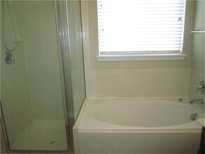 9451 Elliot's Ct in Conroe, TX - Building Photo - Building Photo