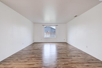 6307 Camden Dr in Pasco, WA - Building Photo - Building Photo