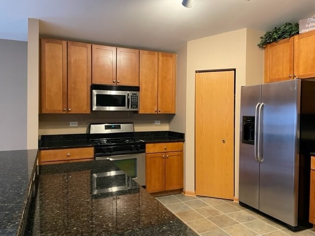 2644 Loren Ct in Algonquin, IL - Building Photo - Building Photo