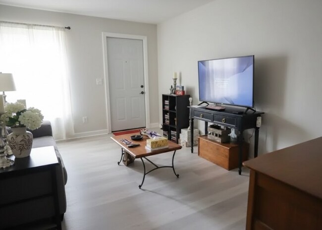 3733-3755 Oregon Ave in St. Louis, MO - Foto de edificio - Building Photo