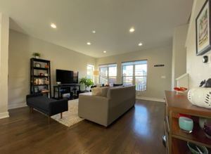 759 W Evergreen Ave in Chicago, IL - Building Photo - Building Photo