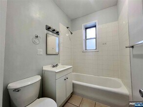 7505 Palisade Ave in North Bergen, NJ - Building Photo - Building Photo