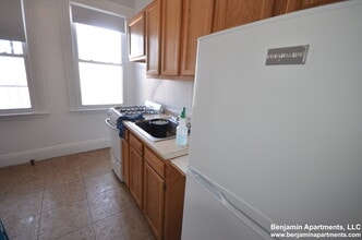 1626 Commonwealth Ave, Unit 30 in Boston, MA - Building Photo - Building Photo