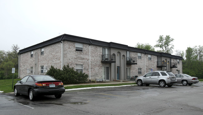 Glen Arbor Apartments in St. Louis, MO - Building Photo - Building Photo