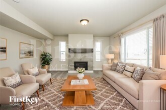 6907 Akela Ln in Colorado Springs, CO - Building Photo - Building Photo