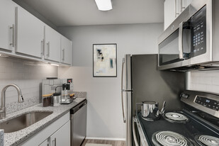 Crossings @ 501 Apartments