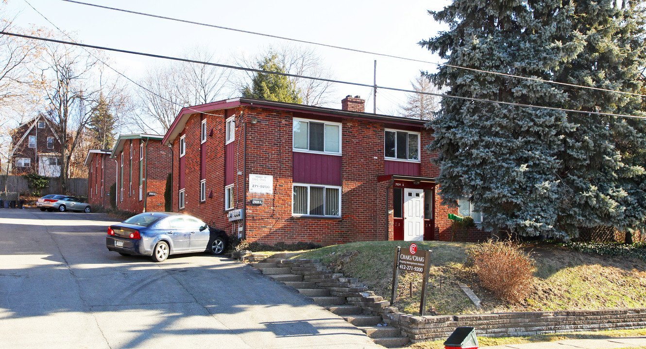 7924 Edgewood Ave in Pittsburgh, PA - Foto de edificio