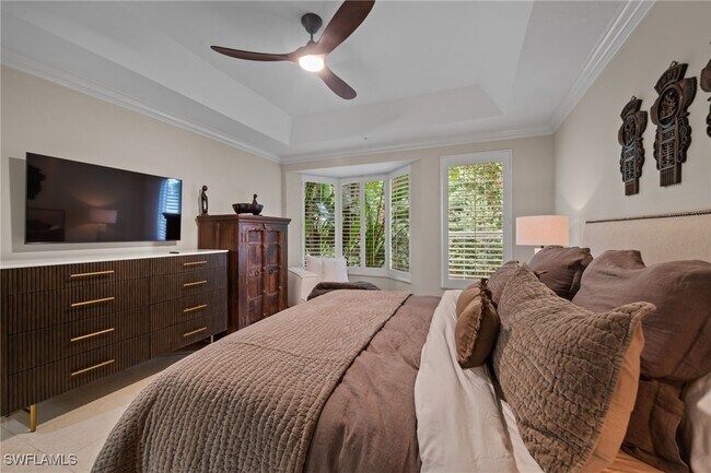 property at 261 Colonade Cir