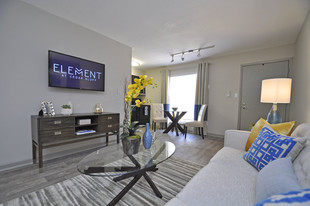 Element at Cedar Bluff Apartments