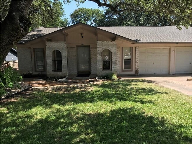 property at 2600 Greenland Ln