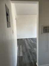 2129 Martin Luther King Jr Ave, Unit 3 in Long Beach, CA - Building Photo - Building Photo