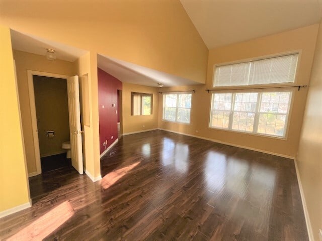 1556 Brittania Way in Roselle, IL - Building Photo - Building Photo