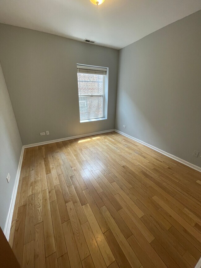 4748 N Albany Ave in Chicago, IL - Building Photo - Building Photo